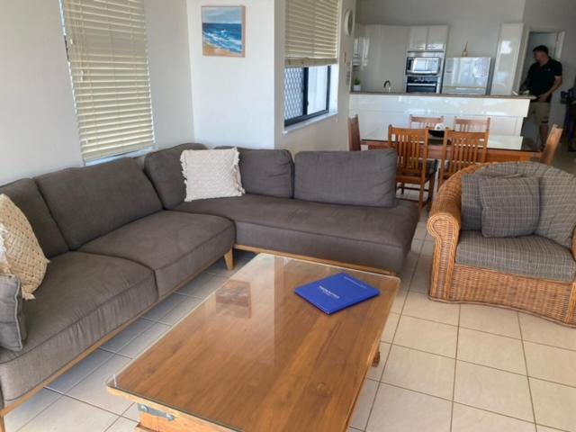 Kings Row Apartments Caloundra Zewnętrze zdjęcie