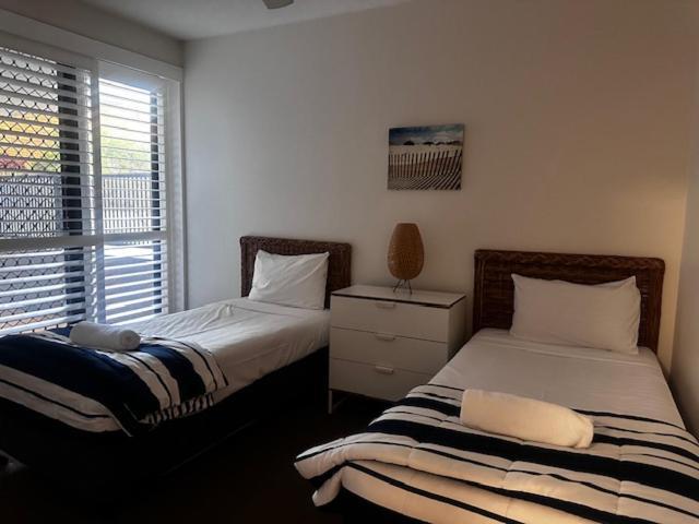 Kings Row Apartments Caloundra Zewnętrze zdjęcie